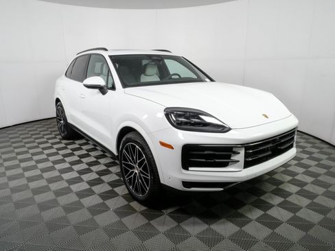 New 2026 Porsche Cayenne AWD/4WD image 29