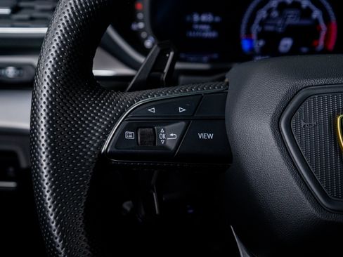 Used 2021 Lamborghini Urus image 44