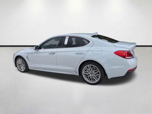 Used 2020 Genesis G70 2.0T RWD image 7