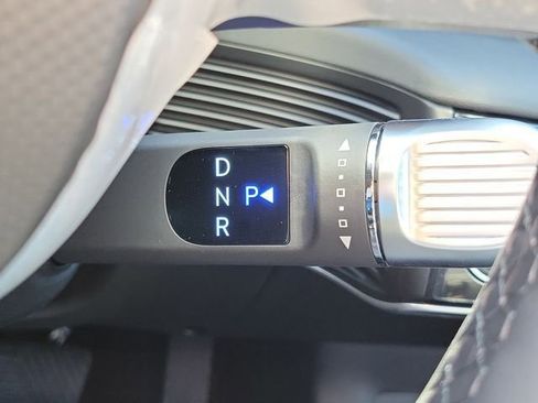 New 2026 Hyundai Ioniq 5 SE image 8