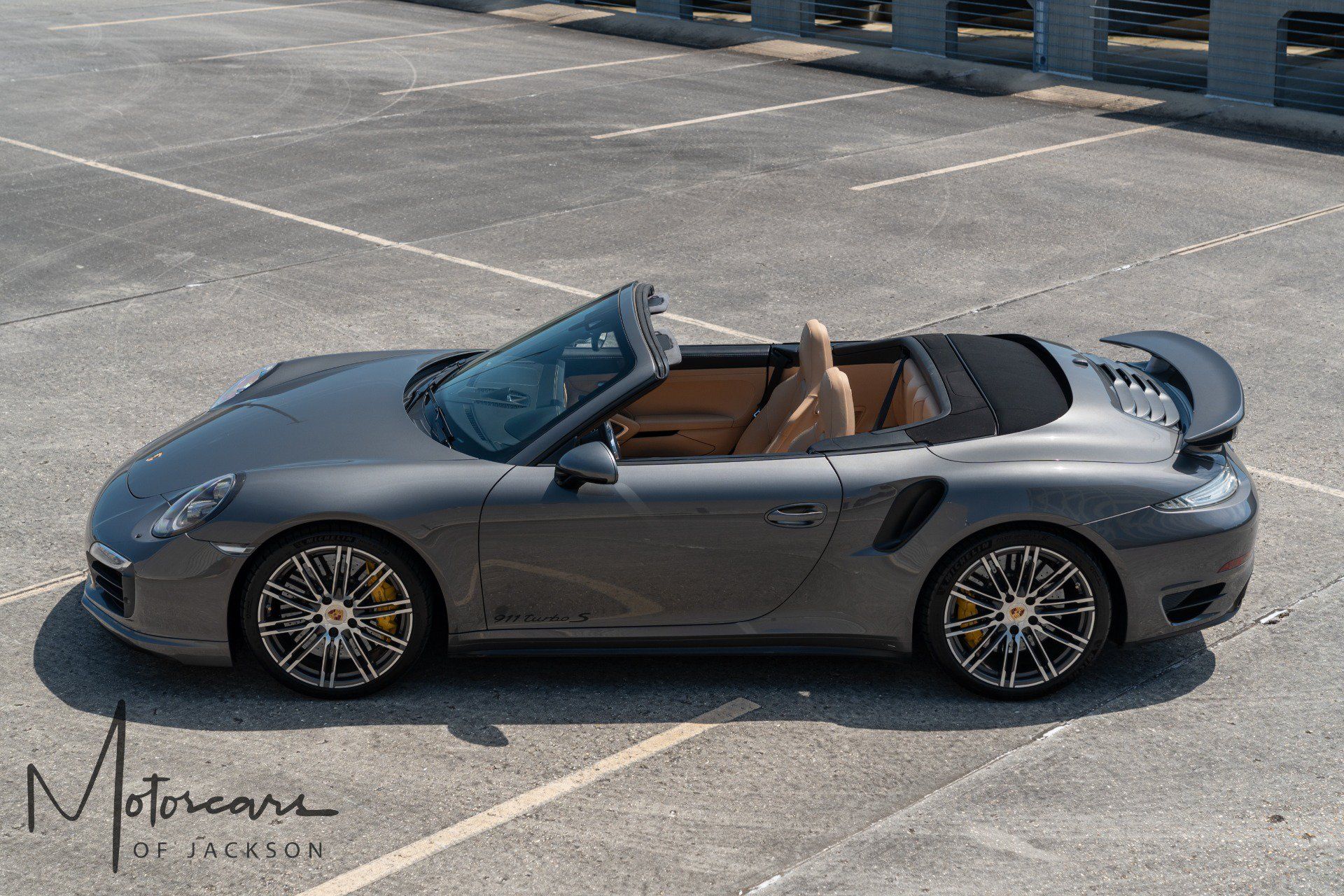 Used 2016 Porsche 911 Turbo S AWD/4WD image 33