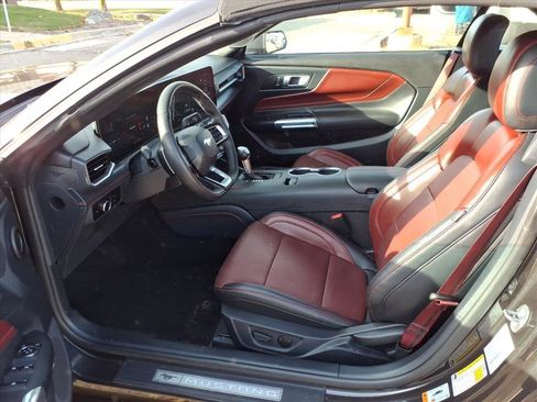 Used 2024 Ford Mustang GT Premium image 10