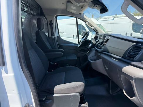 Used 2020 Ford Transit 250 Low Roof RWD image 21