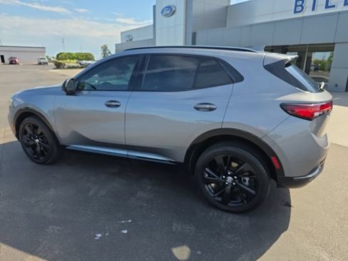 Used 2022 Buick Envision Preferred FWD image 3