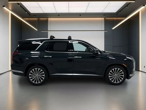 Used 2024 Hyundai Palisade Calligraphy FWD image 8