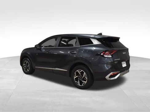 Used 2025 Kia Sportage LX AWD/4WD image 7