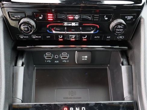 New 2025 Jeep Grand Cherokee Altitude image 20