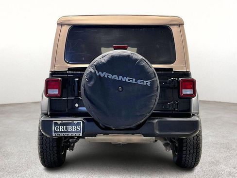 Used 2020 Jeep Wrangler Unlimited Sport image 6