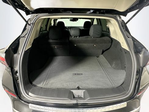 Used 2021 Nissan Murano SV image 27