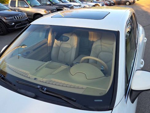 Used 2012 Porsche Cayenne S AWD/4WD image 24