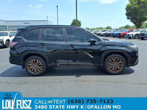 Used 2025 Subaru Forester Sport AWD/4WD image 28