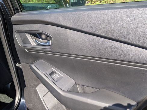 Used 2024 Honda Accord EX image 32