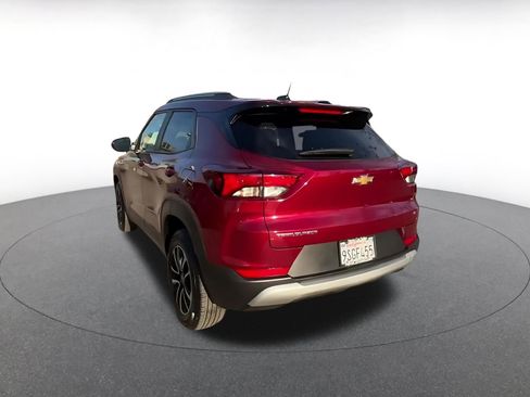 Used 2025 Chevrolet TrailBlazer LT image 10