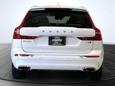 Used 2021 Volvo XC60 T5 Inscription w/ Climate Package AWD/4WD image 4