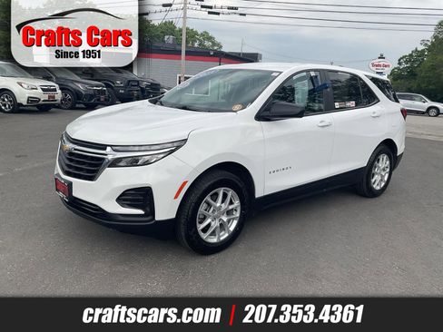 Used 2023 Chevrolet Equinox LS w/ LS Convenience Package AWD/4WD image 1