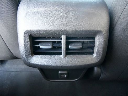 Used 2024 Chevrolet Equinox LT AWD/4WD image 19