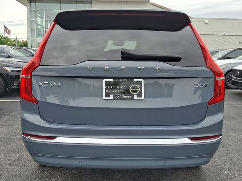 Certified 2023 Volvo XC90 B6 Plus AWD/4WD image 5