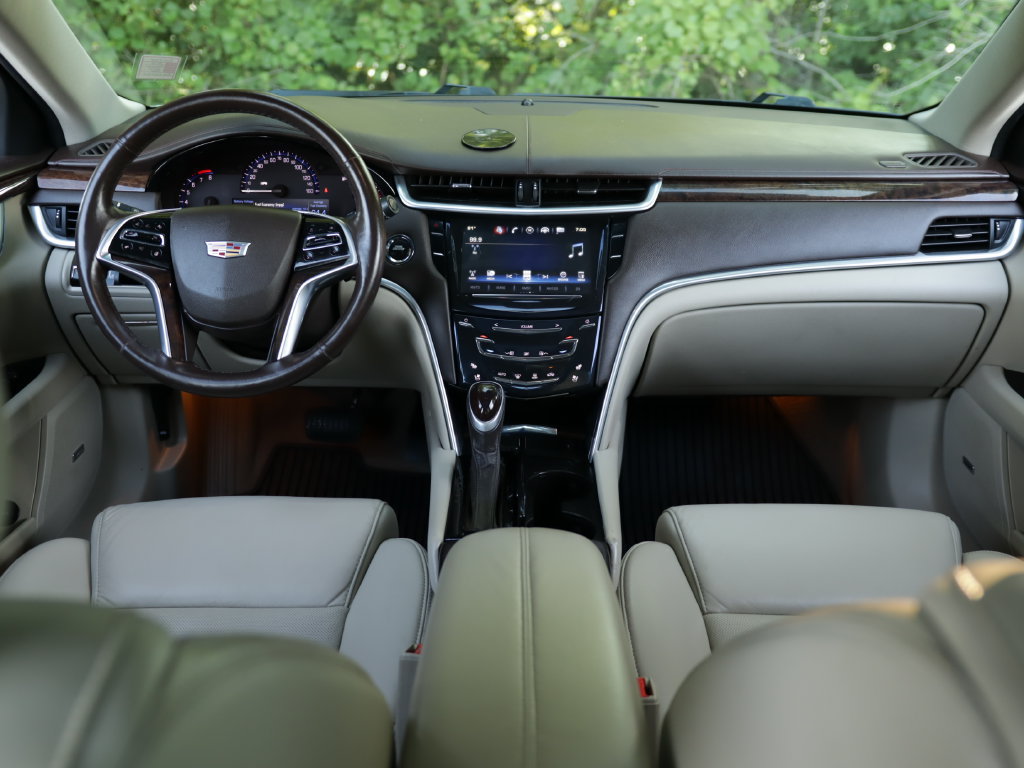 Used 2016 Cadillac XTS Luxury w/ Driver Awareness Package FWD image 19