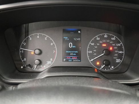 Used 2025 Toyota Corolla Cross LE AWD/4WD image 18