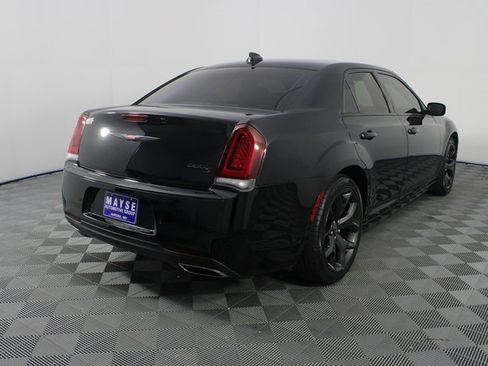 Used 2022 Chrysler 300 S image 24