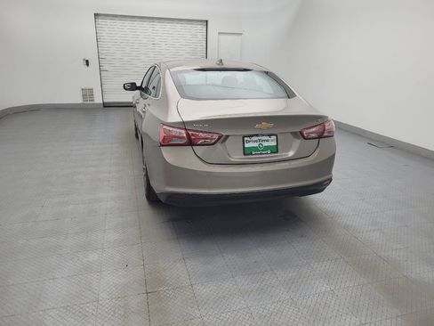 Used 2022 Chevrolet Malibu LT image 6