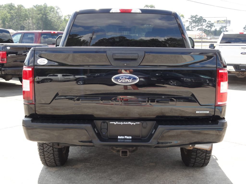 Used 2018 Ford F150 4x4 SuperCrew image 4