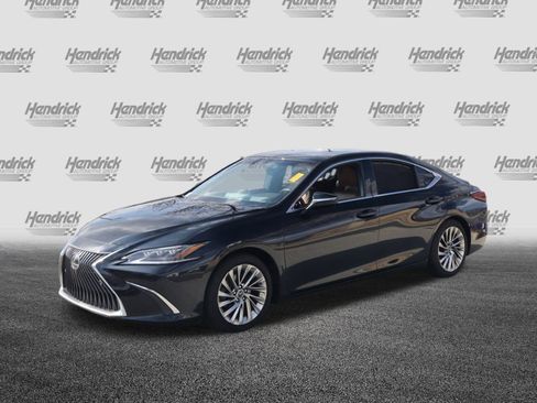 Used 2019 Lexus ES 350 Ultra Luxury w/ Accessory Package 2 image 5