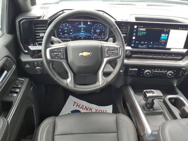 Used 2022 Chevrolet Silverado 1500 LTZ AWD/4WD image 5