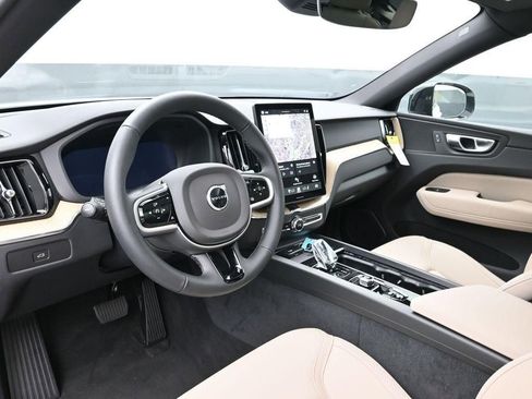 New 2026 Volvo XC60 B5 Core image 8