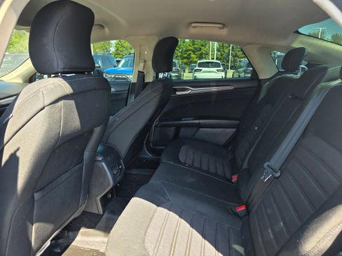 Certified 2019 Ford Fusion SE AWD/4WD image 10