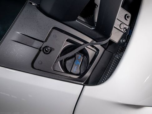 Used 2024 Porsche 911 GT3 RS image 16