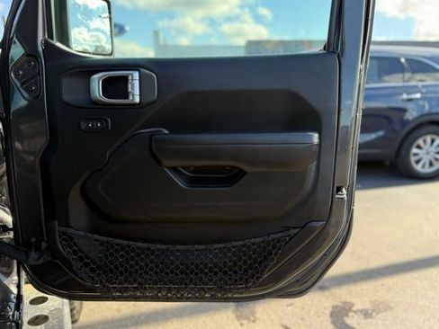 Used 2020 Jeep Wrangler Unlimited Rubicon image 19