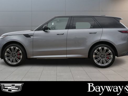 Used 2024 Land Rover Range Rover Sport Dynamic SE AWD/4WD image 5