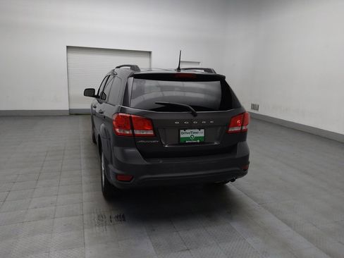 Used 2019 Dodge Journey SE w/ Premium Group image 6