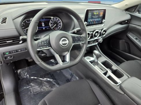 Used 2025 Nissan Sentra SV w/ All-Weather Package FWD image 14