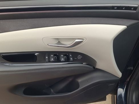 Used 2024 Hyundai Tucson Limited image 12