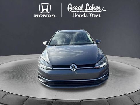Used 2019 Volkswagen Golf S w/ Driver Assistance Package AWD/4WD image 2