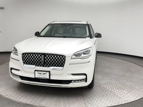Used 2023 Lincoln Aviator Black Label w/ Dynamic Handling Package AWD/4WD image 7