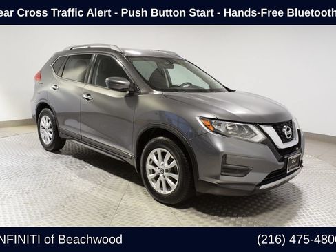 Used 2017 Nissan Rogue SV AWD/4WD image 1