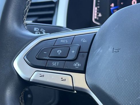 Used 2022 Volkswagen Atlas SE w/ Panoramic Sunroof Package image 10