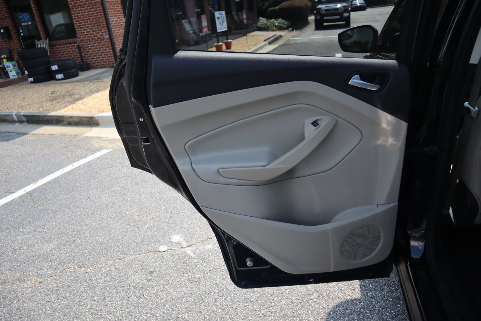 Used 2018 Ford Escape SEL AWD/4WD image 10