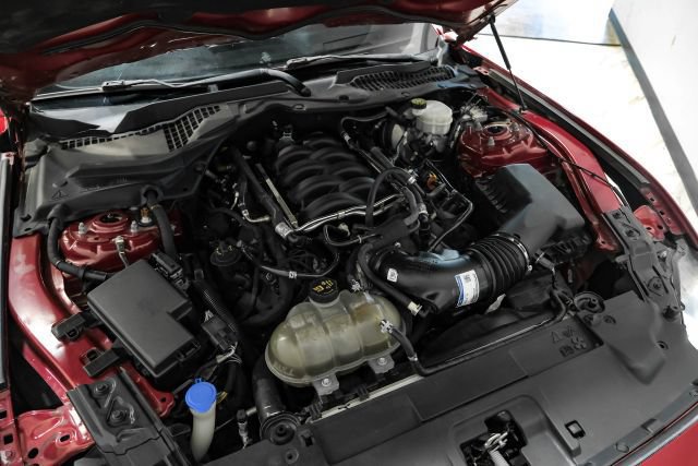 Used 2020 Ford Mustang GT Premium w/ Equipment Group 401A RWD image 35