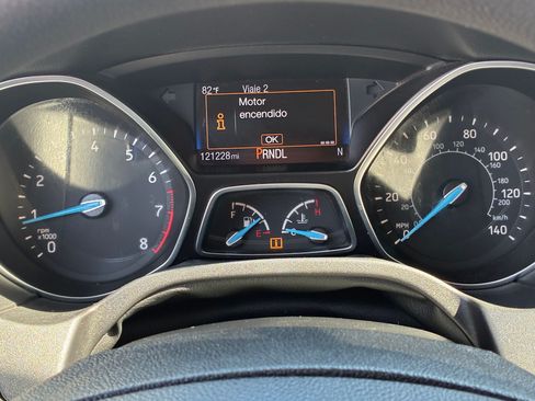 Used 2017 Ford Focus SE FWD image 21