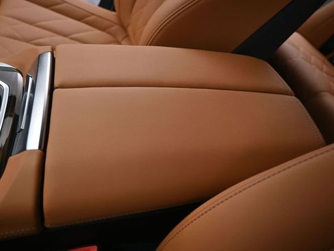 Used 2026 BMW X5 xDrive40i AWD/4WD image 37