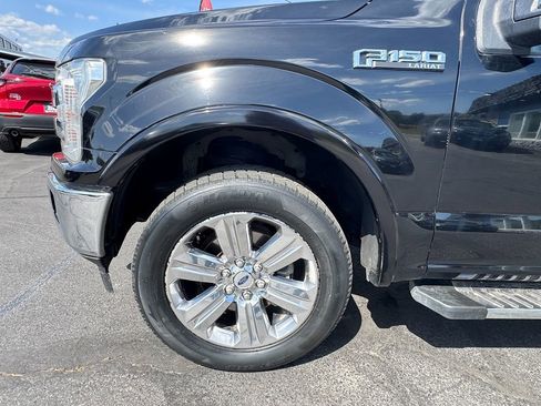Used 2018 Ford F150 Lariat w/ Equipment Group 502A Luxury AWD/4WD image 5