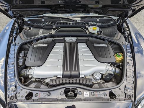 Used 2016 Bentley Continental GT image 44