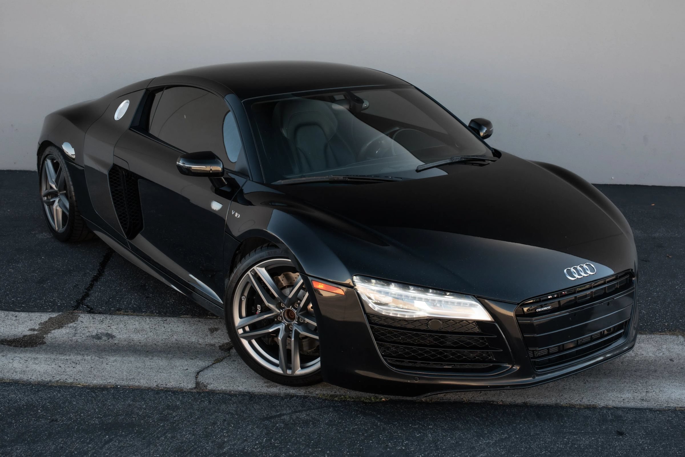 Used 2014 Audi R8 V10 AWD/4WD image 6