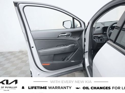 New 2026 Kia Sportage SX Prestige AWD/4WD image 9