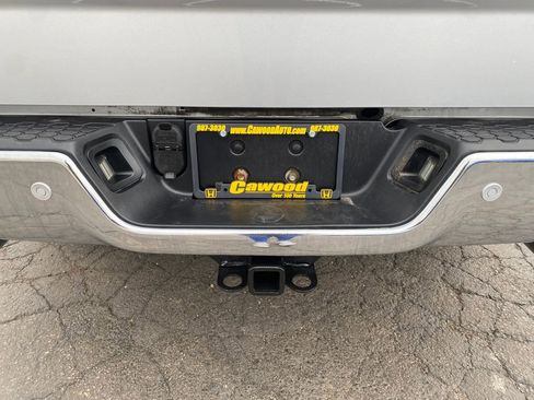 Used 2017 RAM 1500 Big Horn AWD/4WD image 4