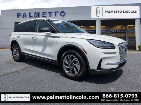 Used 2023 Lincoln Corsair FWD image 1